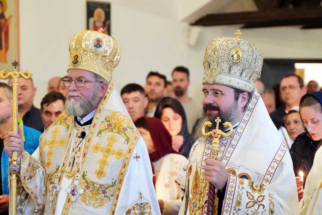 Episcopii Maramureșului și Europei de Nord au sfințit biserica și biblioteca românească din Bergen