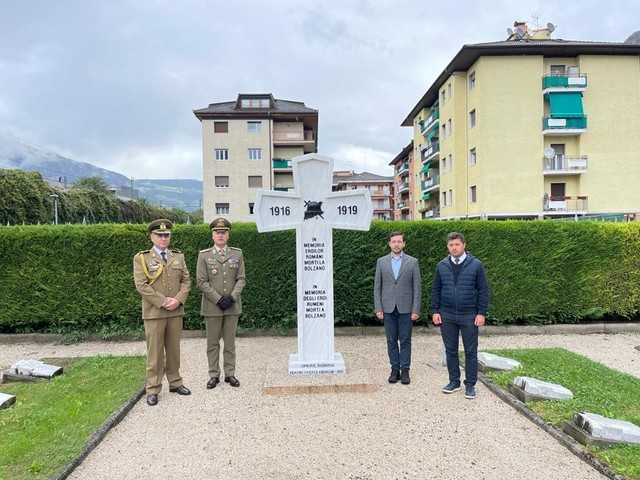 Italia: Monument pentru eroii români din Primul Război Mondial ridicat la Bolzano