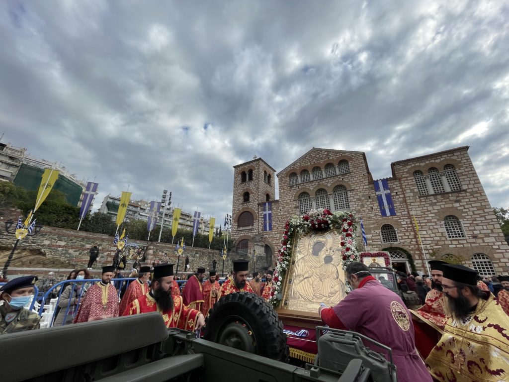 Θεσσαλονίκη: H Λιτάνευση των Ιερών Λειψάνων του Αγίου Δημητρίου – Κορυφαίο 4ήμερο εκδηλώσεων (video)
