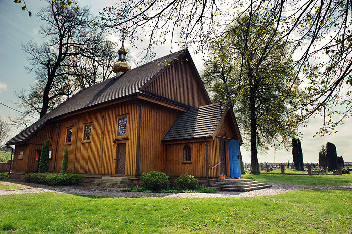 POLISH PARISH CELEBRATES 500TH ANNIVERSARY WITH RECONSECRATION OF CHURCH