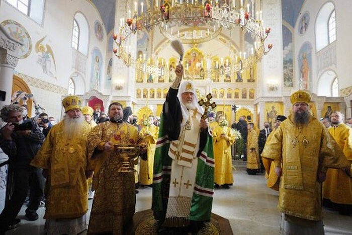 СВЯТЕЙШИЙ ПАТРИАРХ КИРИЛЛ ОСВЯТИЛ ХРАМ В ЧЕСТЬ КАЗАНСКОЙ ИКОНЫ БОЖИЕЙ МАТЕРИ В ОРЛЕ