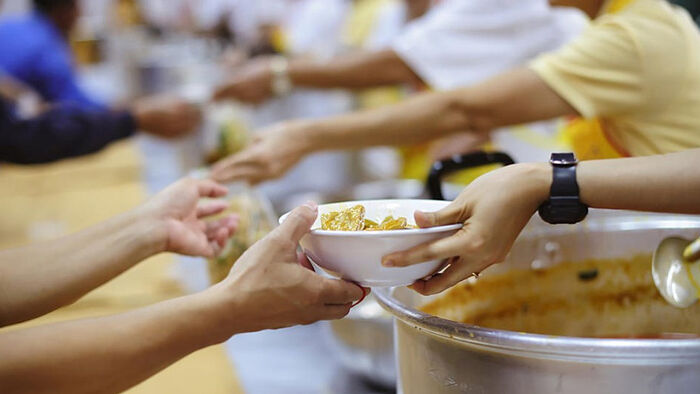 SERBIAN CHURCH SOUP KITCHEN FEEDS THOUSANDS DAILY