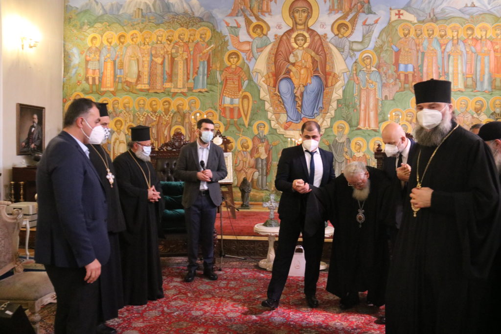 სრულიად საქართველოს კათოლიკოს-პატრიარქი იერუსალიმის ჯვრის მონასტრის წინამძღვარს შეხვდა