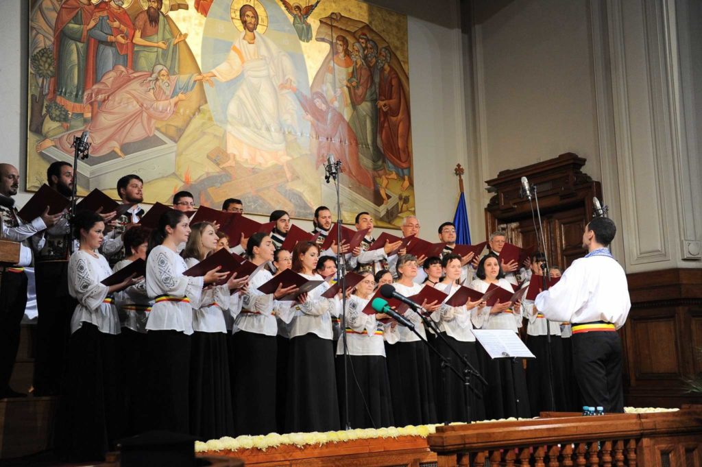 Juriul a evaluat interpretările și compozițiile înscrise în Festivalul-Concurs Național „Lăudați pe Domnul”