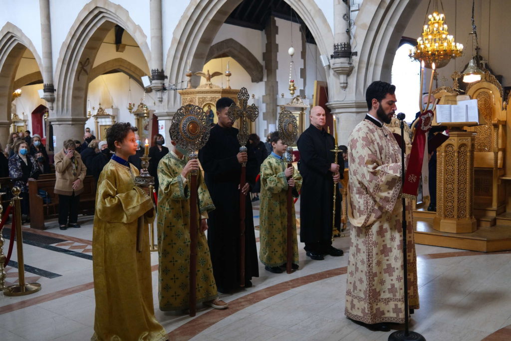 Празникът Събор на всички Светии от Кипър в Лондон | СНИМКИ