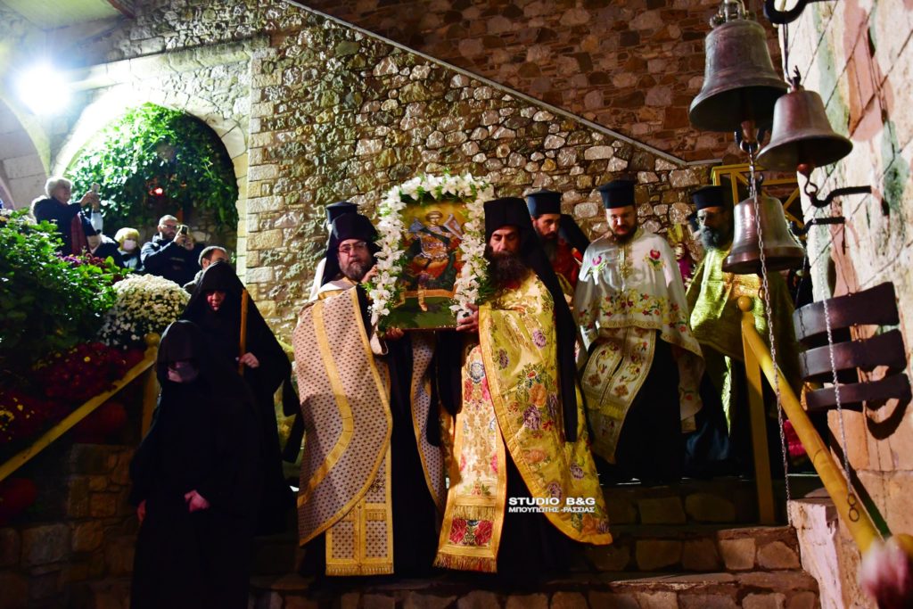 Γιορτή στο Βυζαντινό μοναστήρι του Αγίου Δημητρίου Καρακαλά