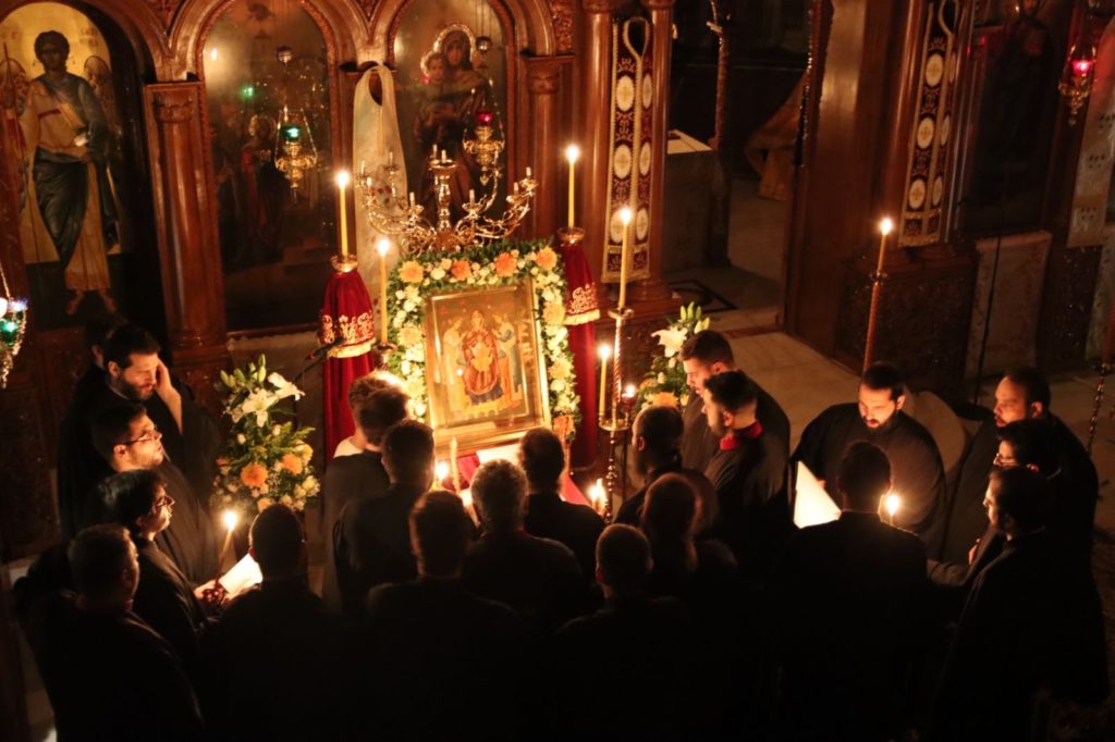 Ολονύκτια Αγρυπνία για την Αγία Σκέπη στην Υπαπαντή Πειραιώς