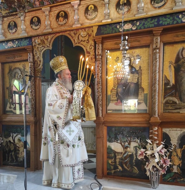 Ο Μητροπολίτης Χαλκίδος στην Καστέλλα Μεσσαπίων