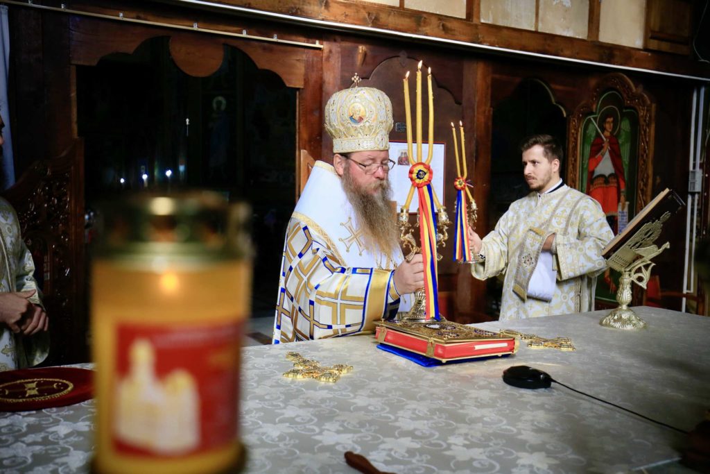 Episcopul Andrei în Catedrala din Sfântu Gheorghe: Să construim o societate bazată pe iubire și iertare