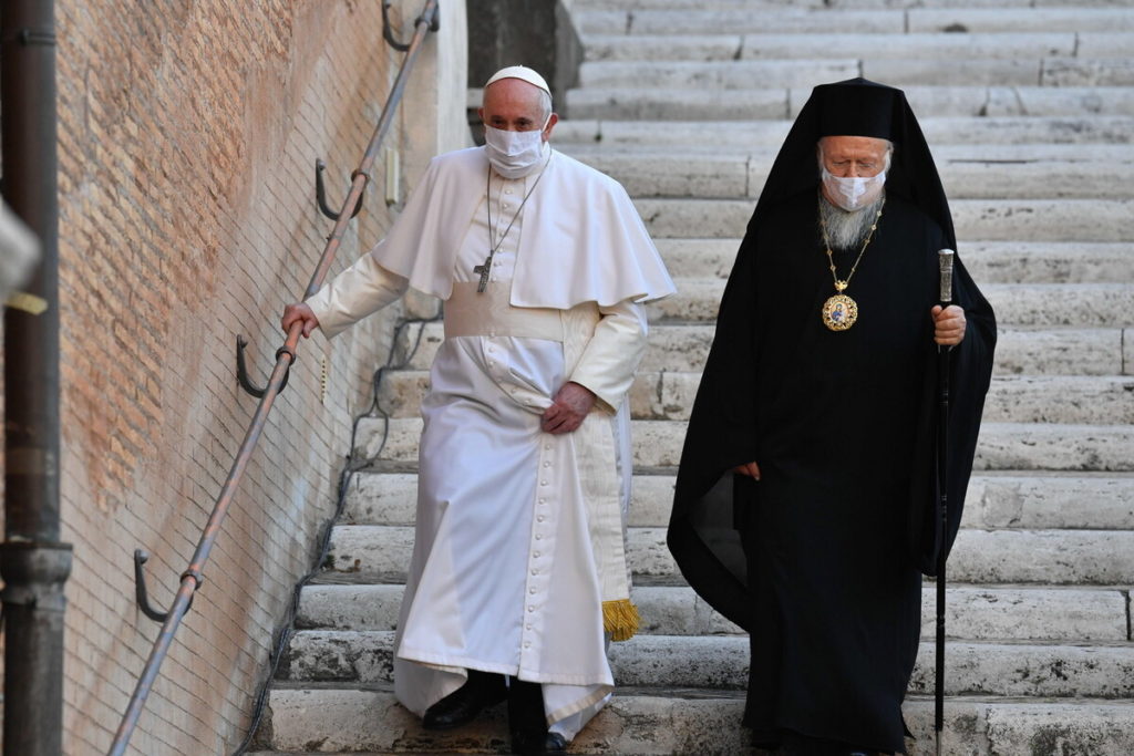 Ευχές στον Οικουμενικό Πατριάρχη για τα 30 χρόνια Πατριαρχίας από το Βατικανό
