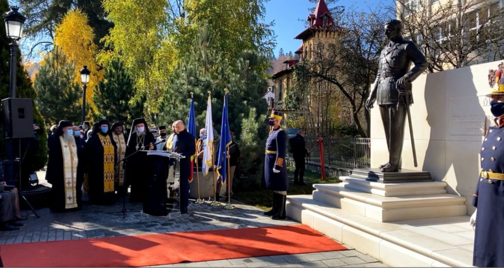 Dezvelirea statuii din bronz a regelui Mihai la Sinaia
