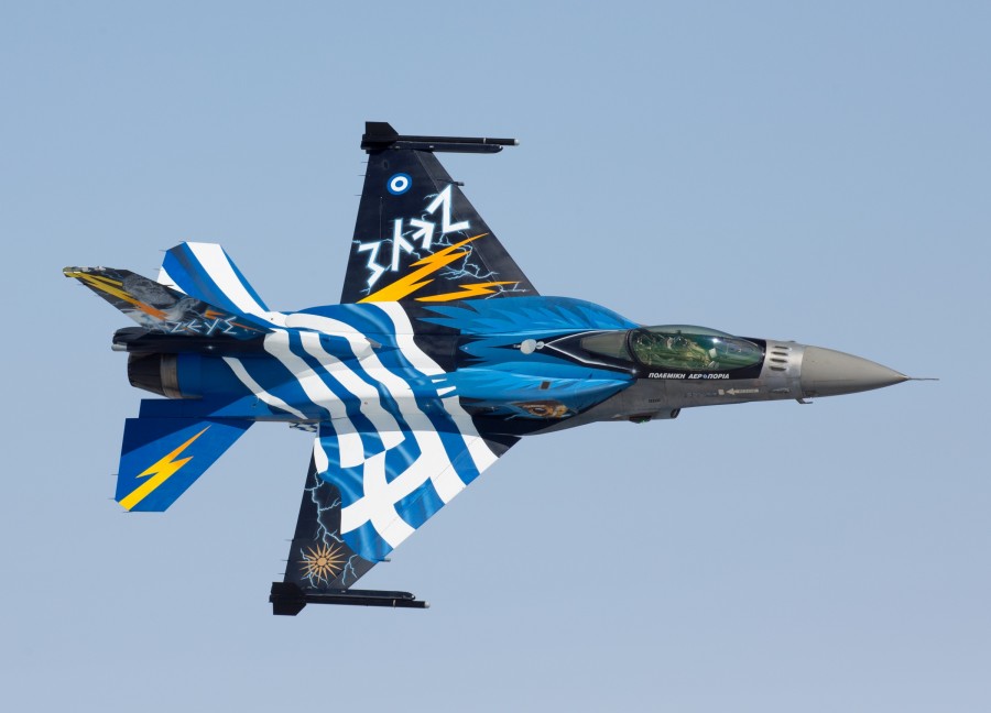 Το συγκλονιστικό μήνυμα του Έλληνα πιλότου της Πολεμικής Αεροπορίας