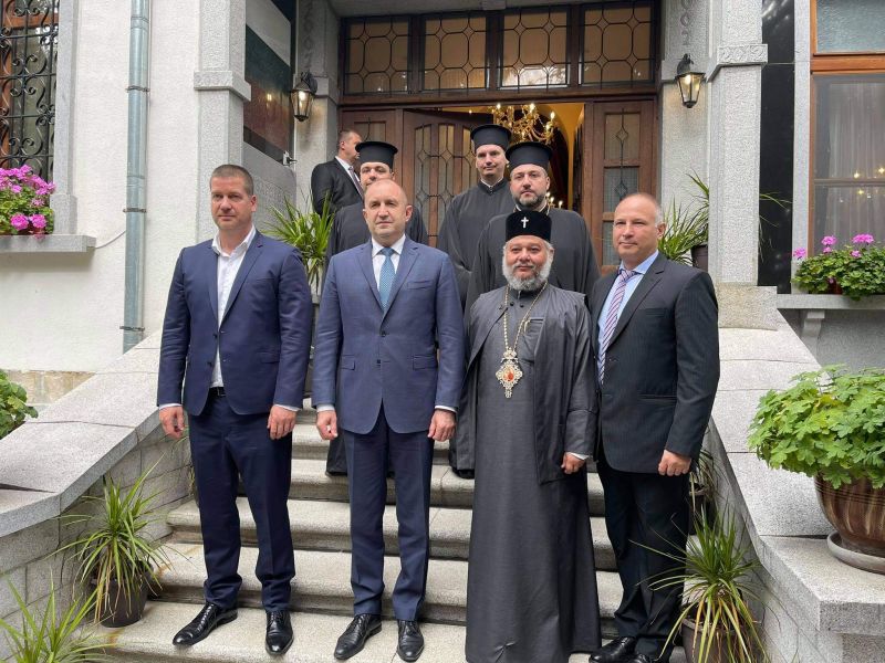 Митрополит Киприан: “Честит и благословен празник на перлата на равна Тракия!”