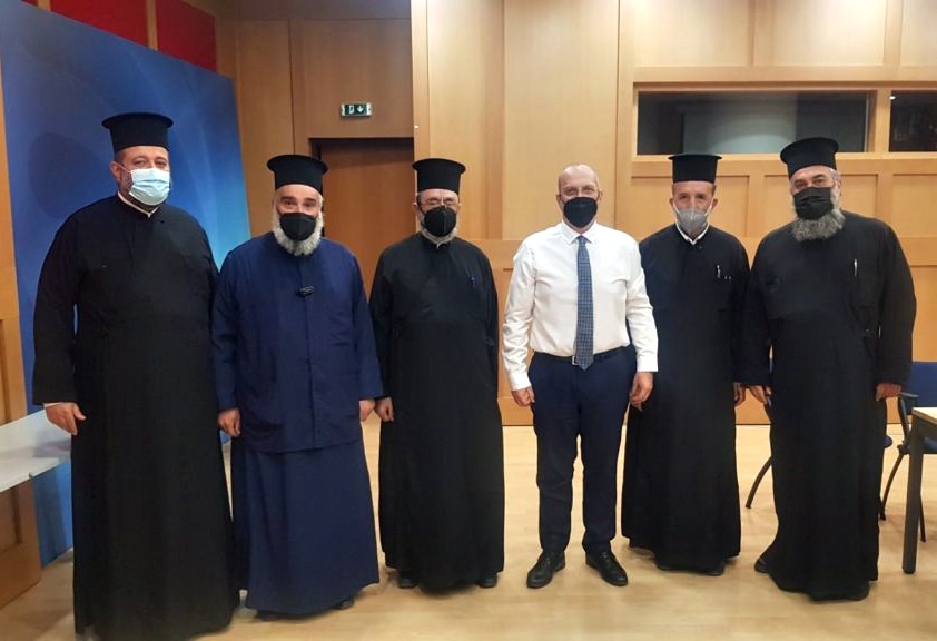 Στον Κυβερνητικό Εκπρόσωπο για θέματα του Εφημεριακού Κλήρου