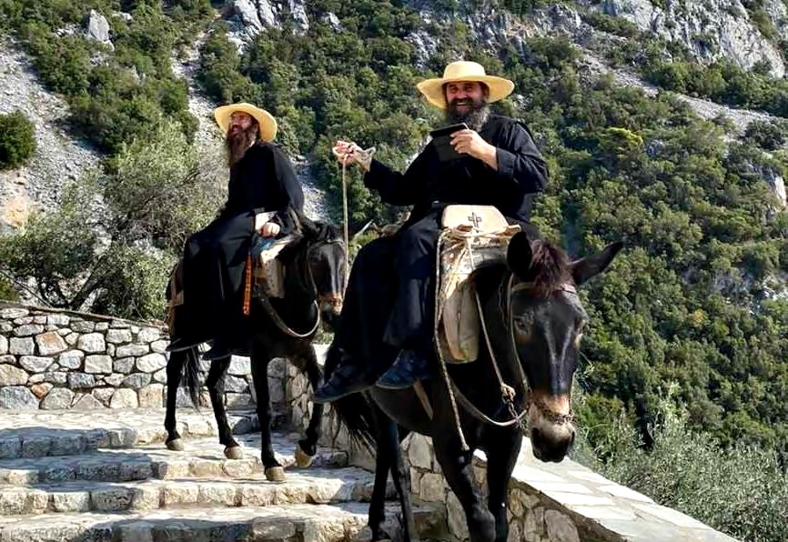 Με τον Γέροντα Δαμασκηνό στον δρόμο για τα Κατουνάκια