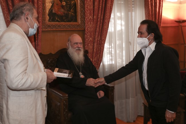 Ο Αρχιεπίσκοπος τίμησε τους συντελεστές του Καλλιμάρμαρου