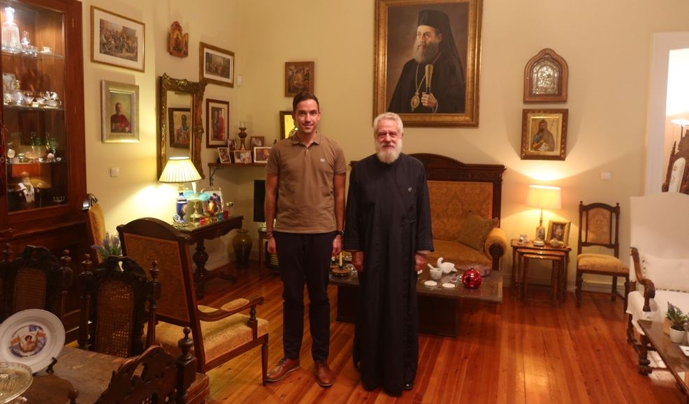 Ο Διοικητής της Αστυνομίας στον Μητροπολίτη Σύρου