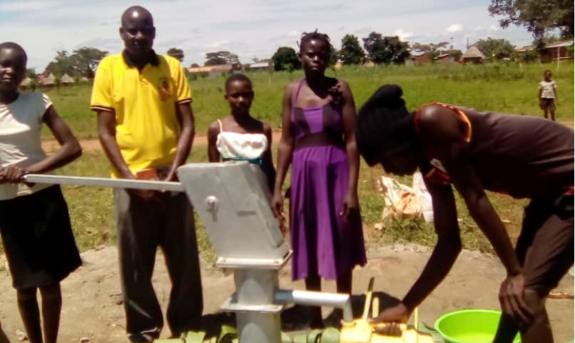 Friends of Orthodox mission in Uganda fund another water well drilling