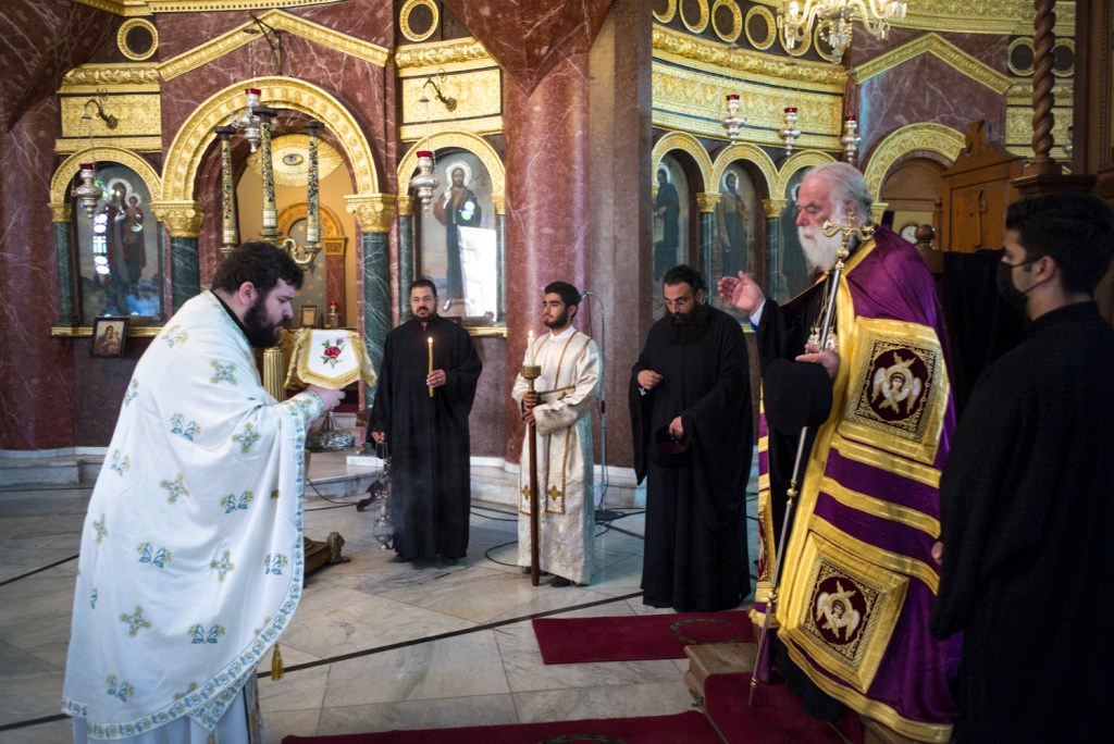 Патриарх Феодор благодарит Элладскую Церковь