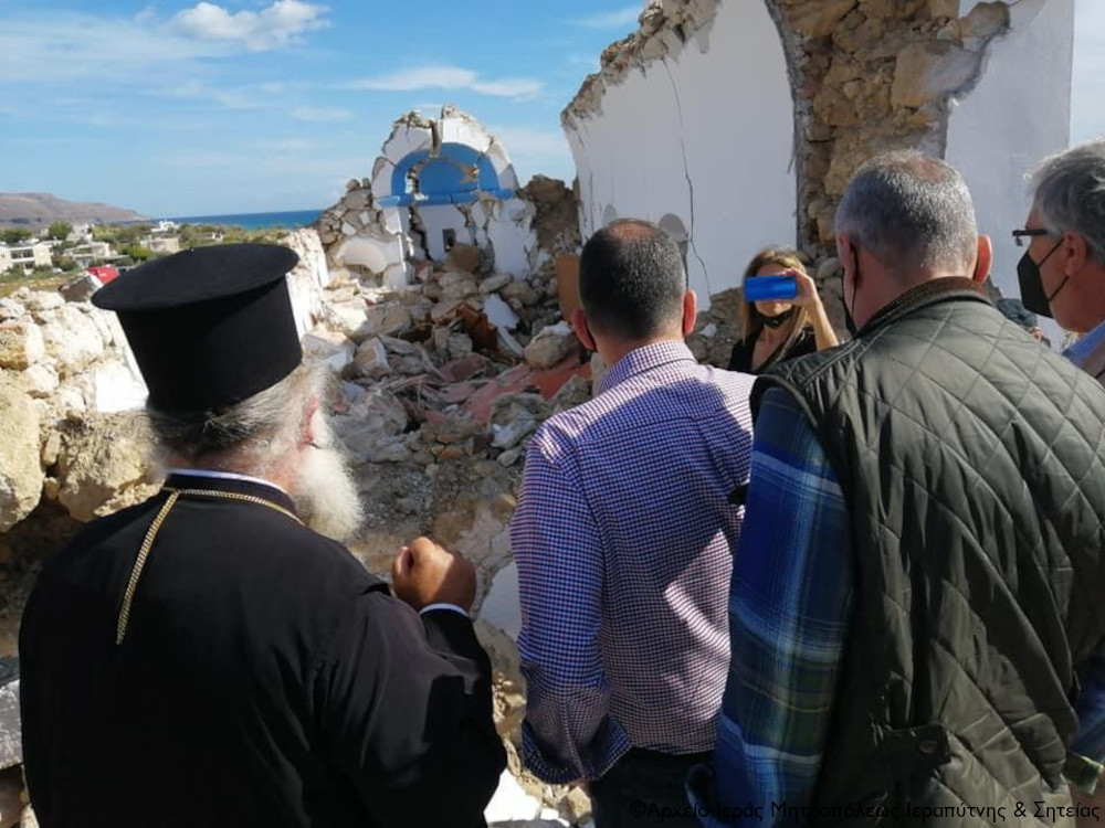 Distinguished benefactor A. Martinos to fully cover rebuilding of collapsed chapel in eastern Crete