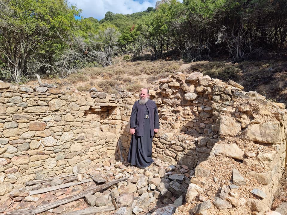 Shameful images of vandalized, abandoned chapels on Imvros