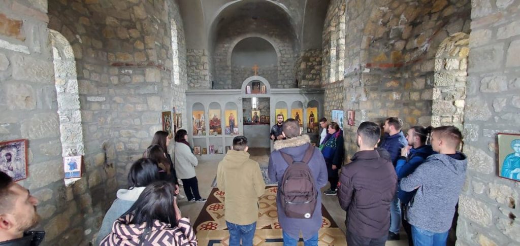 Youths from Holy Metropolis of Apollonia & Fier tour Korce district