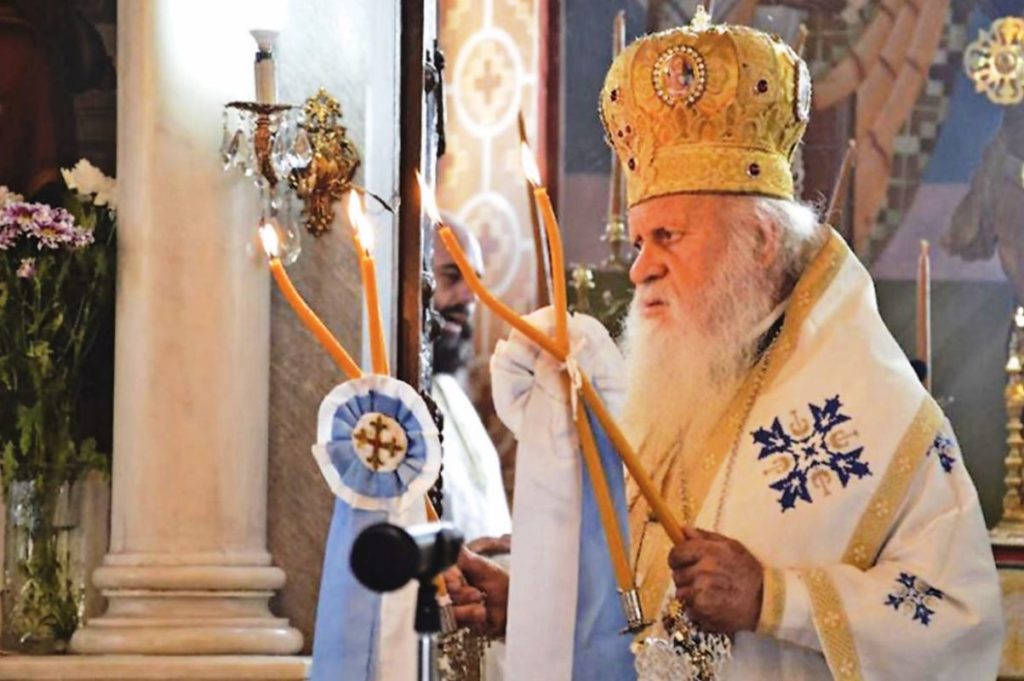 Elder Metropolitan of Thira Epiphanios bids farewell to clergy, faithful ahead of election of new Metropolitan following his retirement