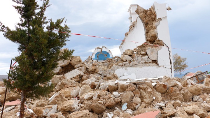 ΣΗΤΕΙΑ: Η επόμενη μέρα του σεισμού των 6,3 Ρίχτερ
