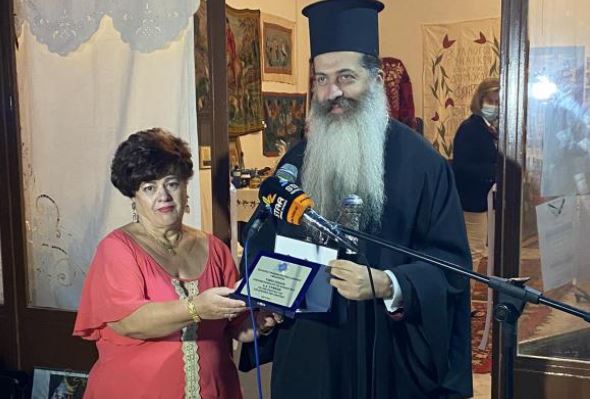 Φθιώτιδος: «Στο πρόσωπο κάθε γυναίκας να βλέπουμε την μητέρα μας»