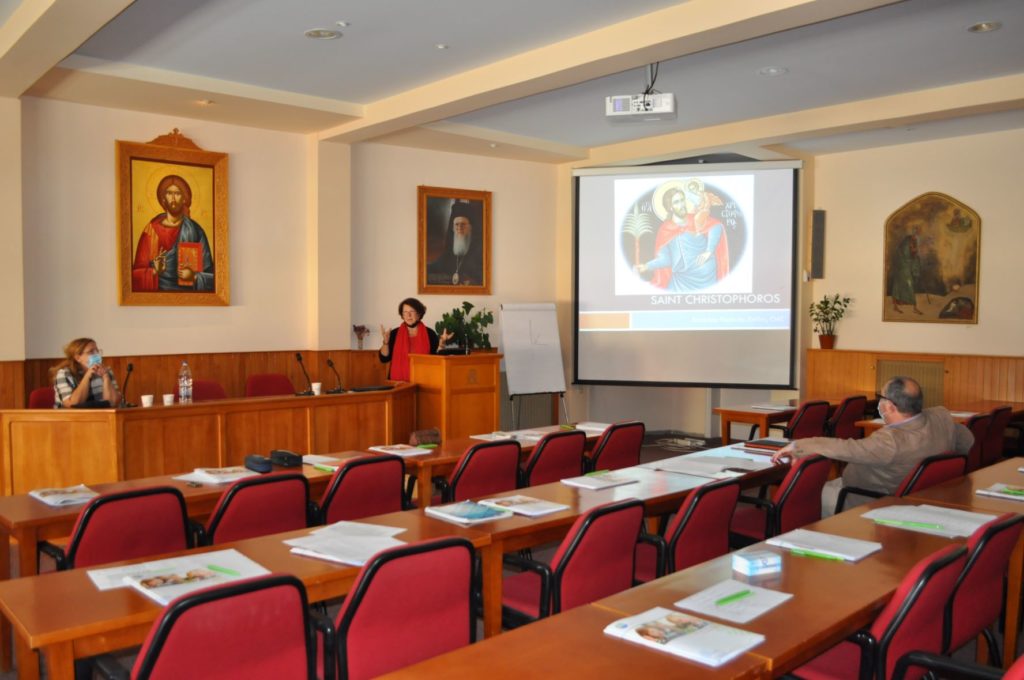 Αγιογραφώντας τον Άγιο Χριστοφόρο στην ΟΑΚ