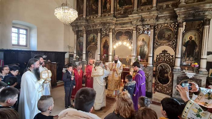 Епископ Иларион богослужио на Ђурђиц у Књажевцу