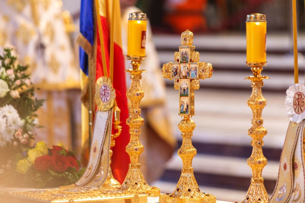 Te Deum în biserici de Ziua Naţională a României
