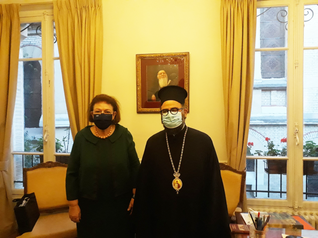 Στον Μητροπολίτη Γαλλίας η Υπ. Πολιτισμού Λίνα Μενδώνη
