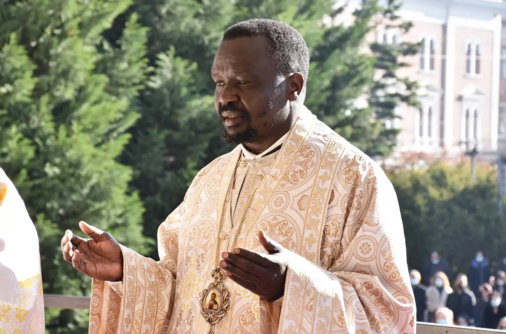 Mitropolia Clujului: PS Neofit de Kenya a primit ordinul „Episcop Nicolae Ivan” pentru arhierei