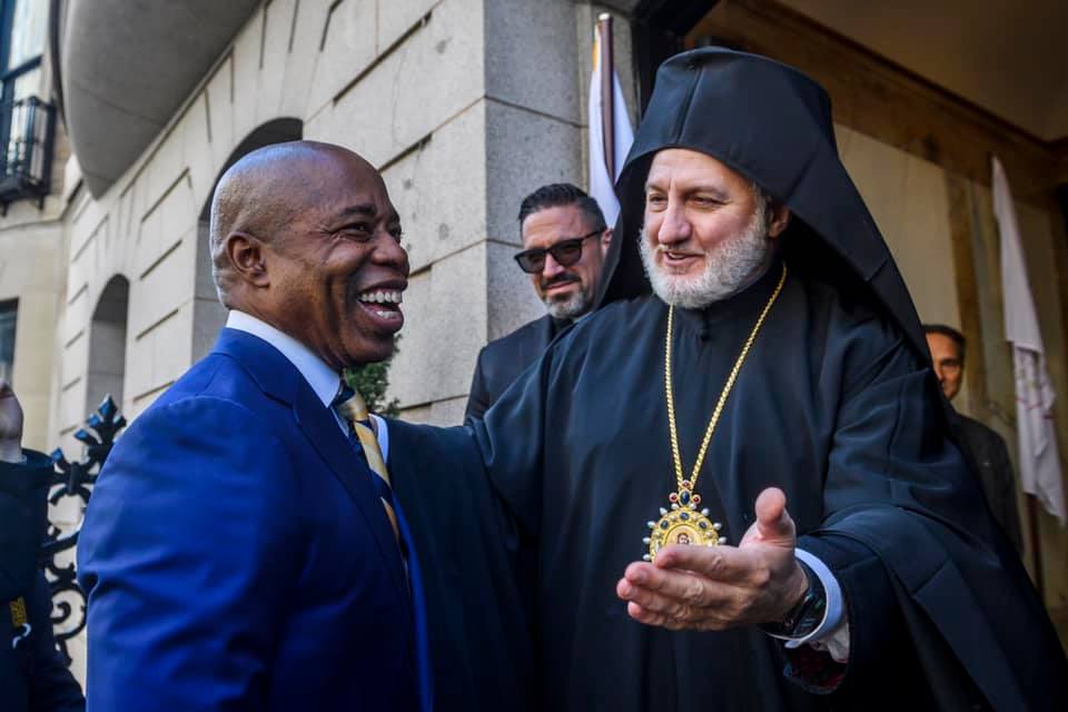 Η Αρχιεπισκοπή Αμερικής πρώτος σταθμός επίσκεψης του νέου δημάρχου Νέας Υόρκης