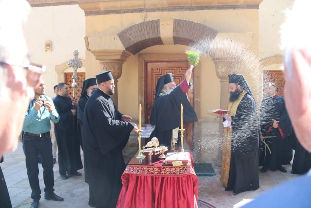 البابا ثيودروس يفتتح مركز الدراسات والحوار