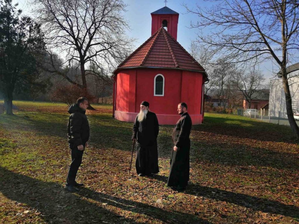 Владика Јован посетио манастир Свете Ане и парохију воћанску
