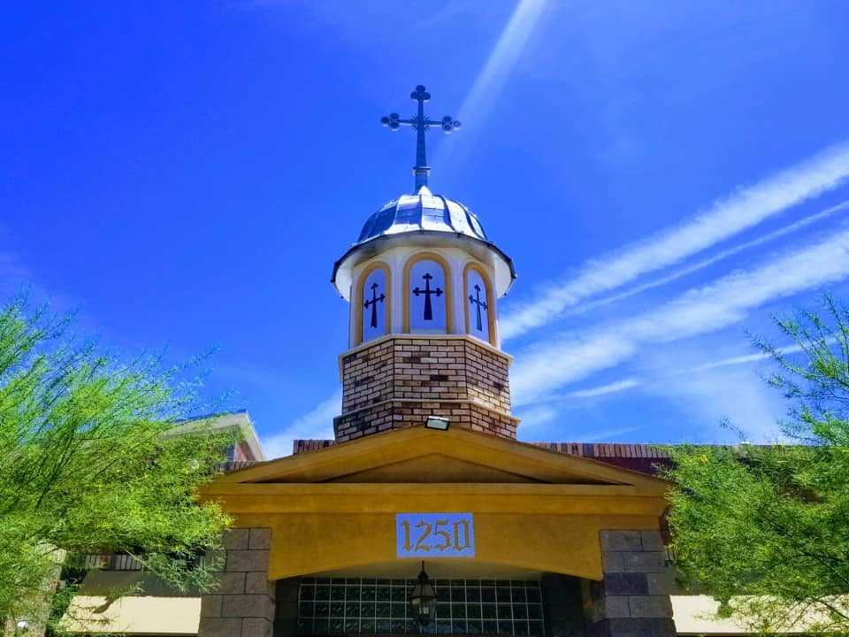Aniversare: 25 de ani de când românii au biserică în Las Vegas