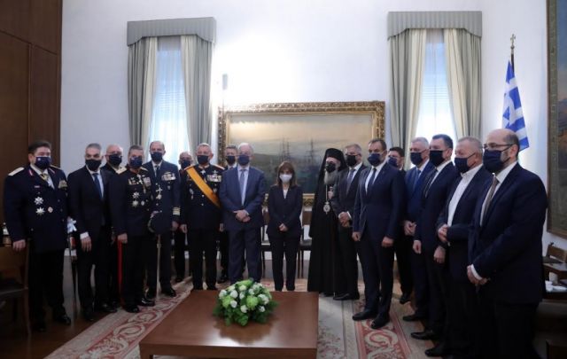 Ποιους υποδέχθηκε ο Πρόεδρος της Βουλής για την Ημέρα των Ενόπλων Δυνάμεων