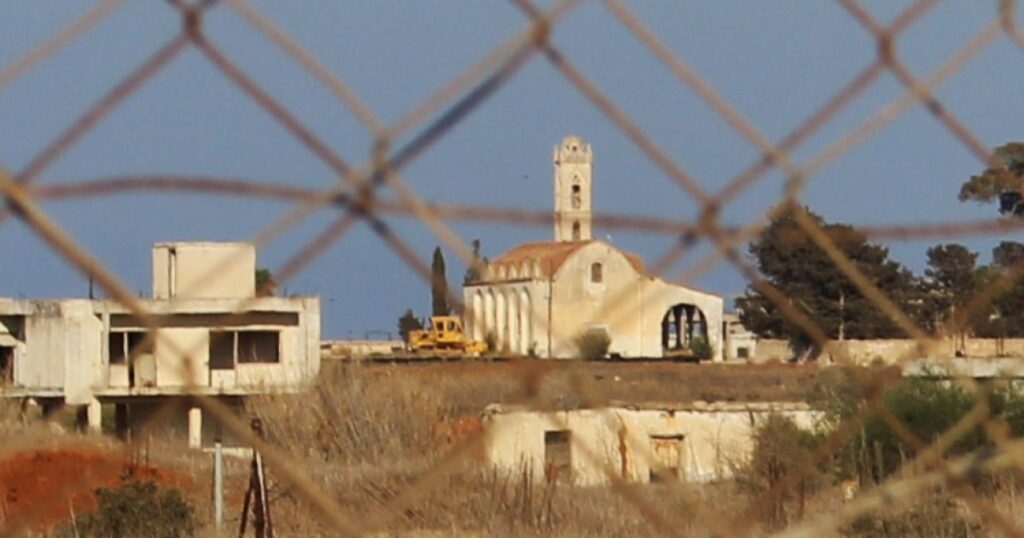 Вароша: Турция стремится к закреплению статуса — какова реакция и какие памятники Церкви разрушены