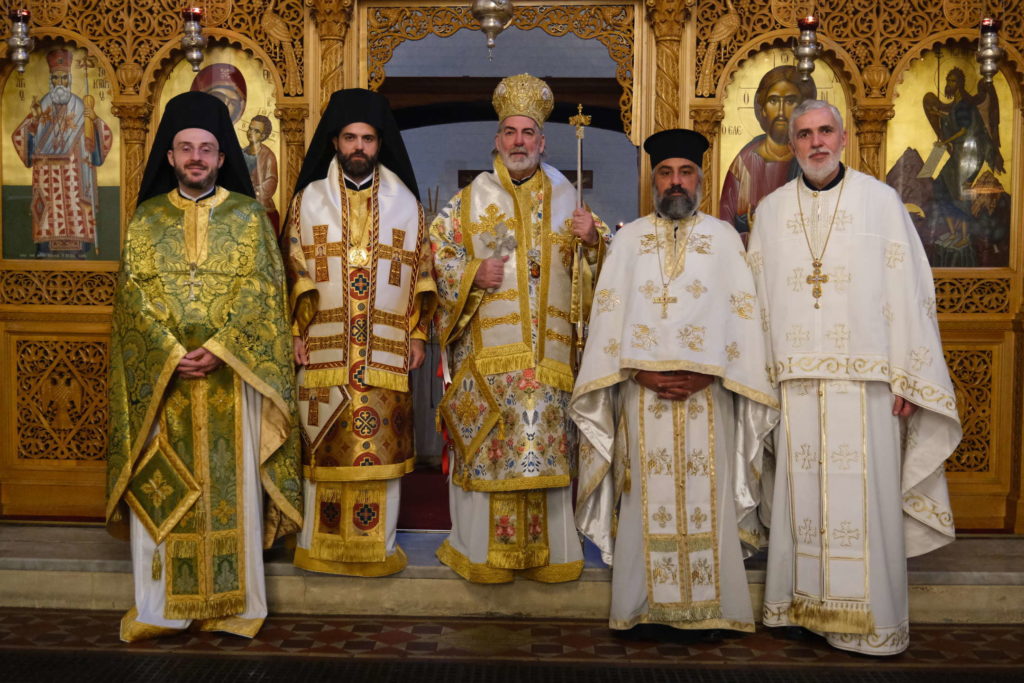 Γιορτή με χειροτονία και χειροθεσίες στον Άγιο Νεκτάριο Λονδίνου