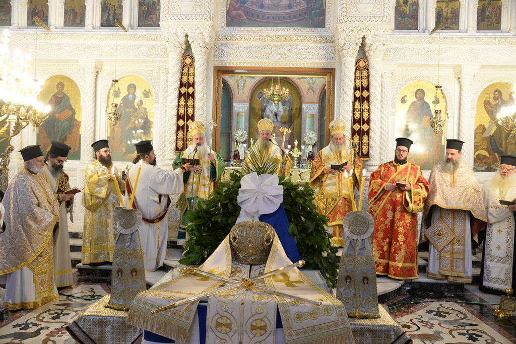 Πατρών Χρυσόστομος: «Αυτών τα μαρτύρια και οι θυσίες μας ελευθέρωσαν»