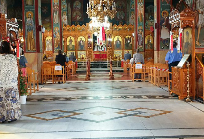 Гърция въвежда отрицателен бърз или PCR тест за влизане в храмовете