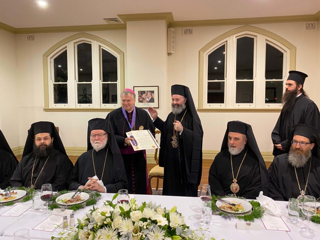 Το Μετάλλιο του Τάγματος των Φιλοχρίστων απένειμε ο Αρχιεπίσκοπος