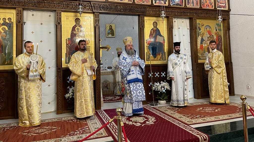 La hramul Catedralei din Madrid, PS Timotei Prahoveanul i-a îndemnat pe români să nu-și uite menirea