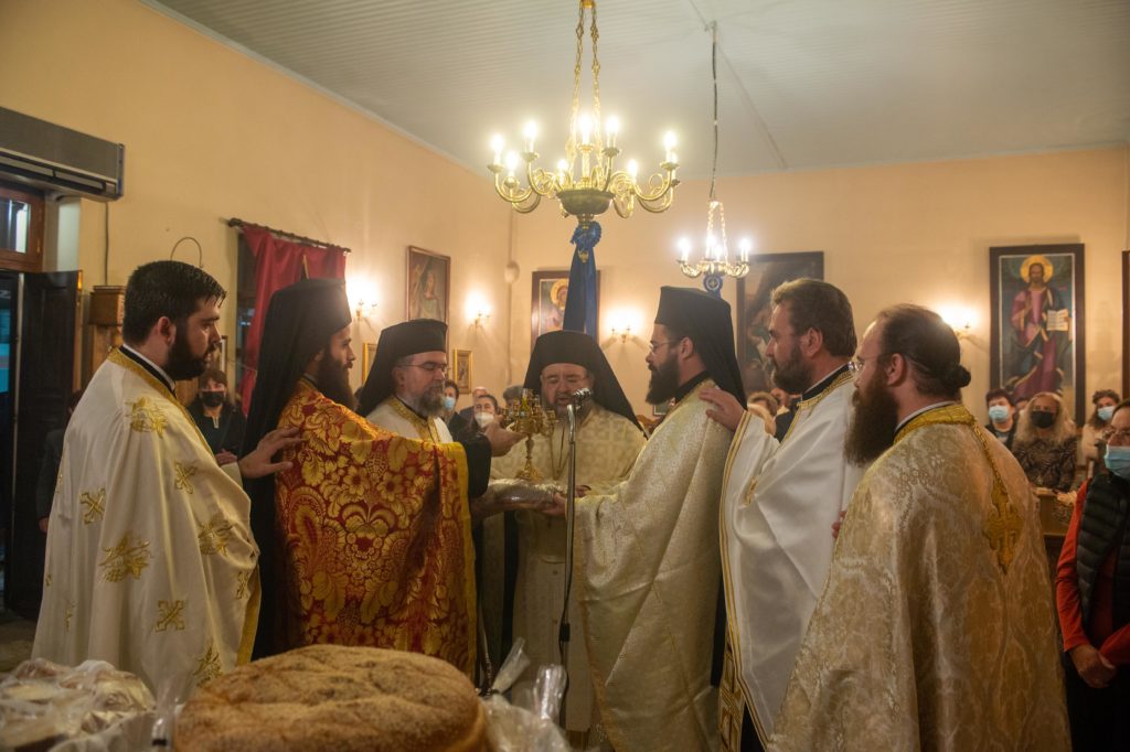 Ο Εσπερινός των Ταξιαρχιών στον “Ταξιαρχάκη” της Καλαμάτας