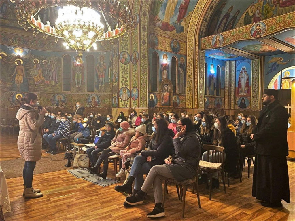 Atelier de prim ajutor pentru tineri la Târgu Mureş