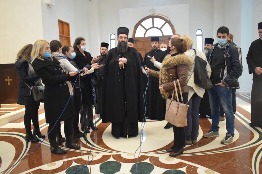 Епископ Арсеније обишао радове у храму Светог Симеона Мироточивог у Лесковцу