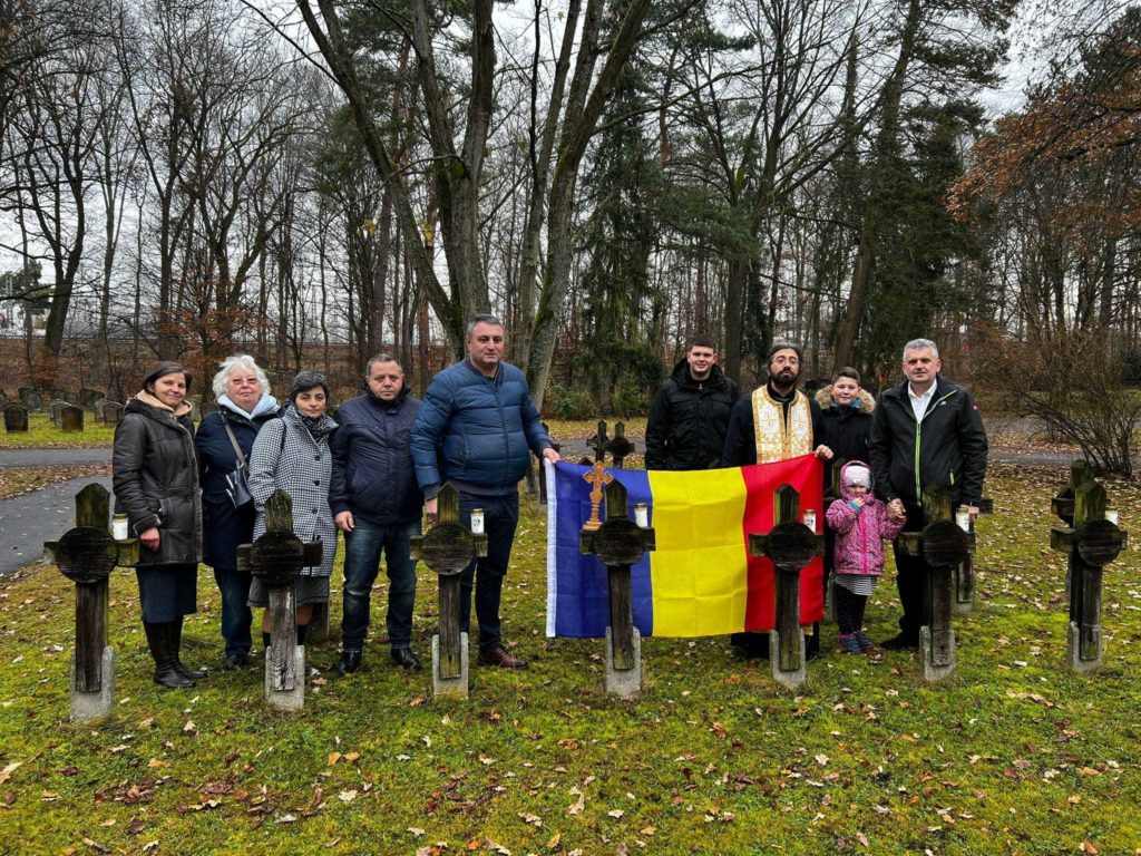Eroii români înmormântați la Nürnberg au fost comemorați înaintea Zilei Naționale