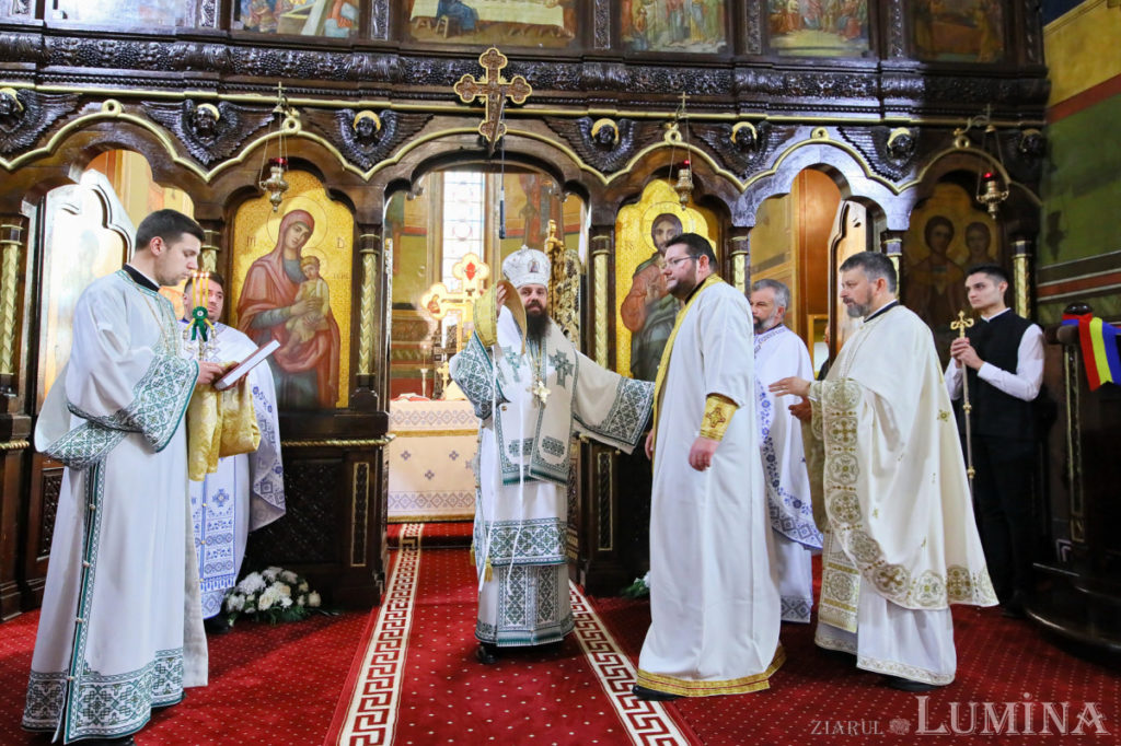 Hramul catedralei din Turda și binecuvântarea picturii interioare